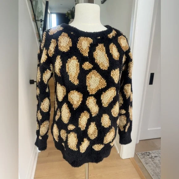 MICHAEL Michael Kors Fuzzy Leopard Knit Sweater – Size S - Picture 3 of 7